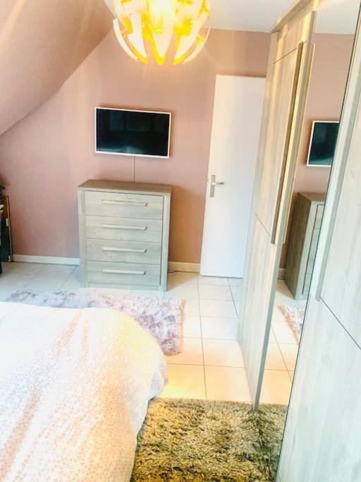 Charmant Appartement 2 Pieces 米兰多尔塞姆 外观 照片